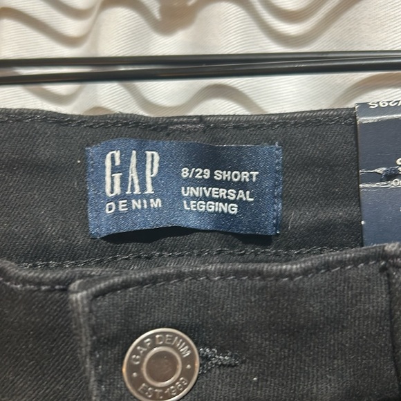 NWT GAP • Women’s Jeans • Black • Size 8/29 Short - Picture 4 of 6